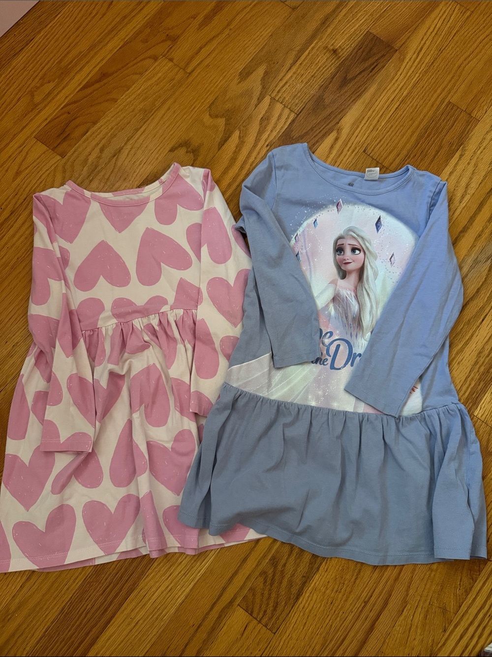 H&M Pink Heart Dress & Disney Blue Elsa dress Set of 2 size 5T-6